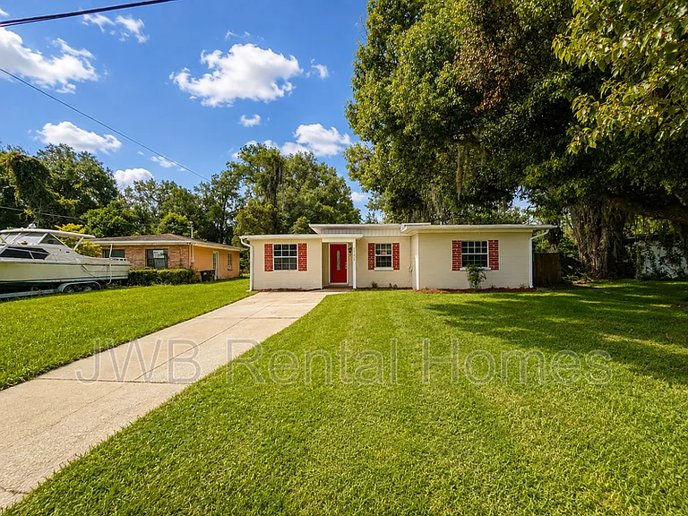 5968 Oaklane Dr — Photo 13