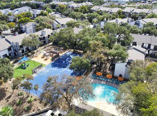 Elevate at Huebner Grove, San Antonio, TX 78230