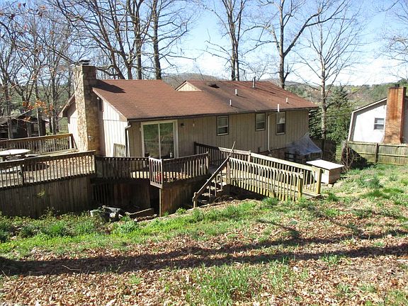 2nd image of 1045 Flint Dr