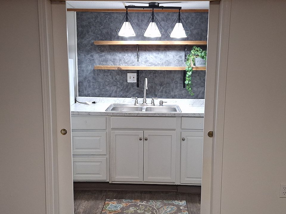 Petite Kitchen