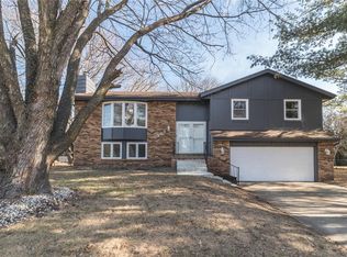 901 39th St, West Des Moines, IA 50265