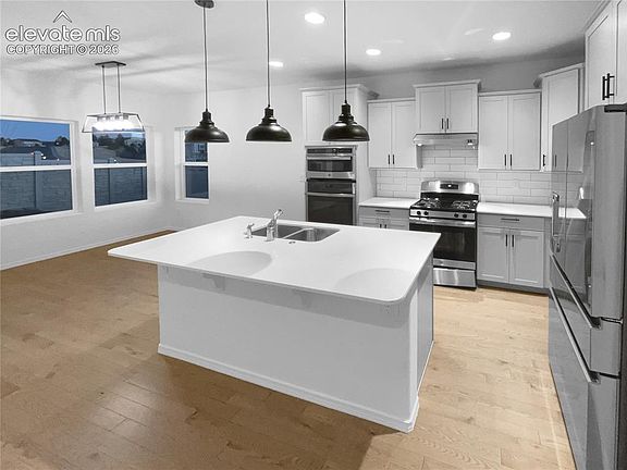 3rd image of 12590 Granite Springs Pl