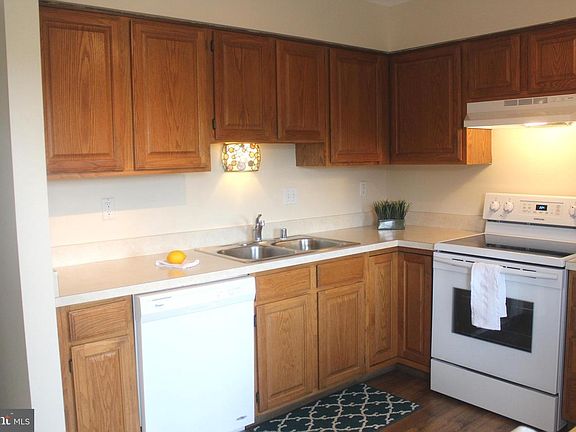 5th image of 17 Catoctin Highlands Cir