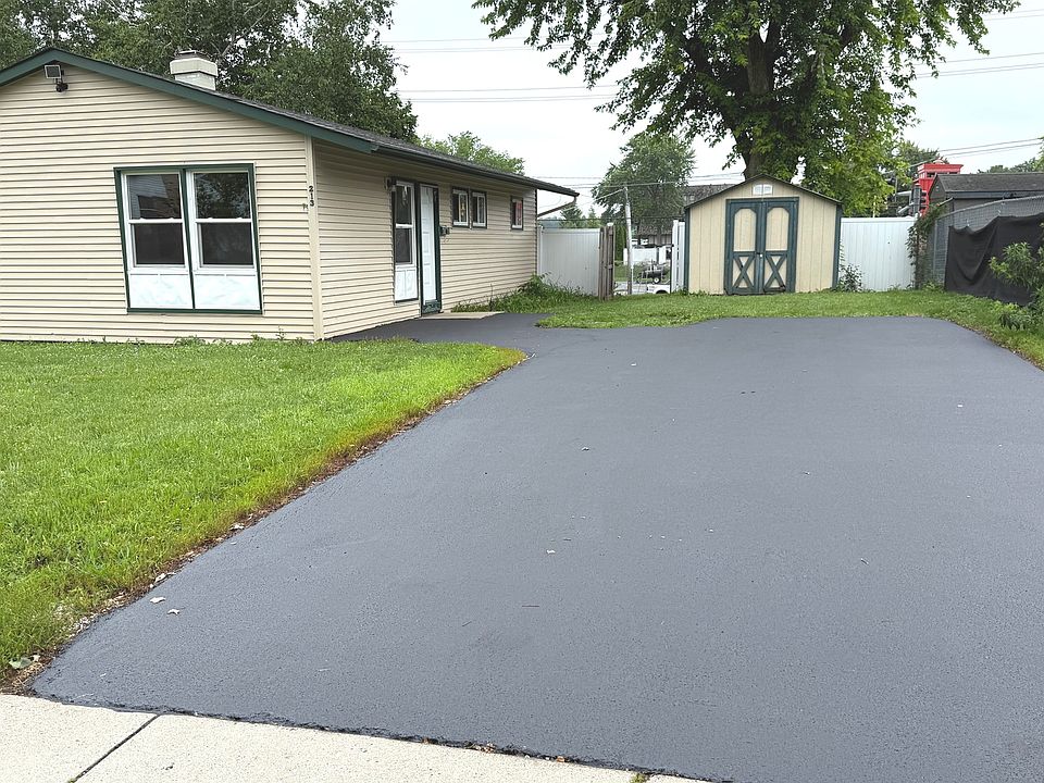 1st image of 213 Butte Ln