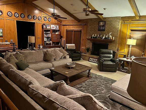 2nd image of 1103 Larkwood Trl