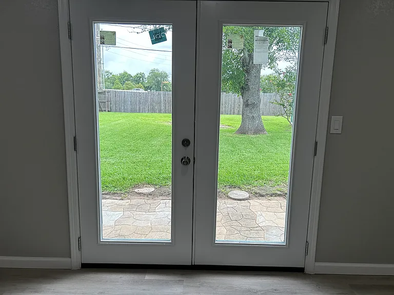 203 Mimosa St — Photo 10