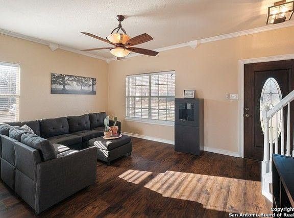 4th image of 8314 Grissom Gate