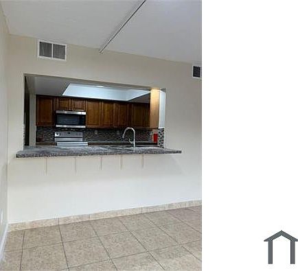 2nd image of 7813 NW 72nd Ave