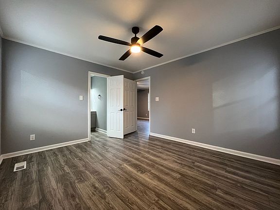 5th image of 2903 Skyline Rd