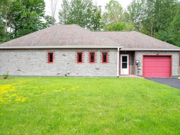 5 Sheila Ave, Plattsburgh, NY 12901