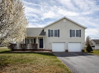10 Sebring Ct, Weyers Cave, VA 24486
