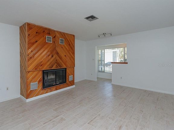 4th image of 450 W Canton Ave