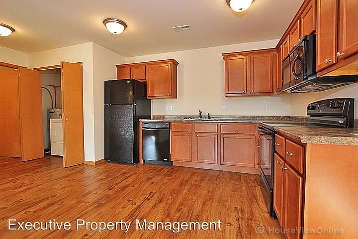 1st image of 514 Olive St APT 303