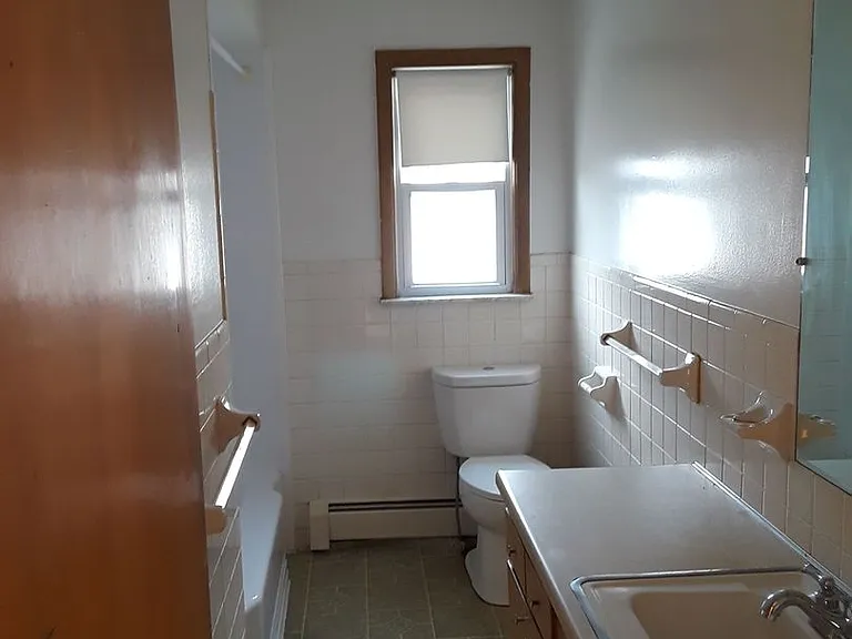 1440-1450 E 222nd St — Photo 30
