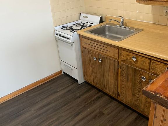 2nd image of 9913 W Lisbon Ave APT 5