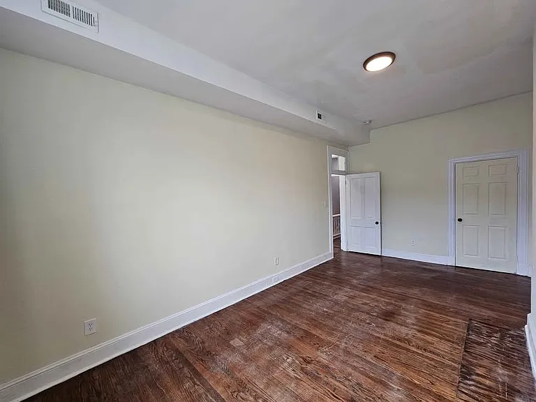 1807 Madison Ave #3 — Photo 16