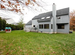 22 Middale Rd, White Plains, NY 10605