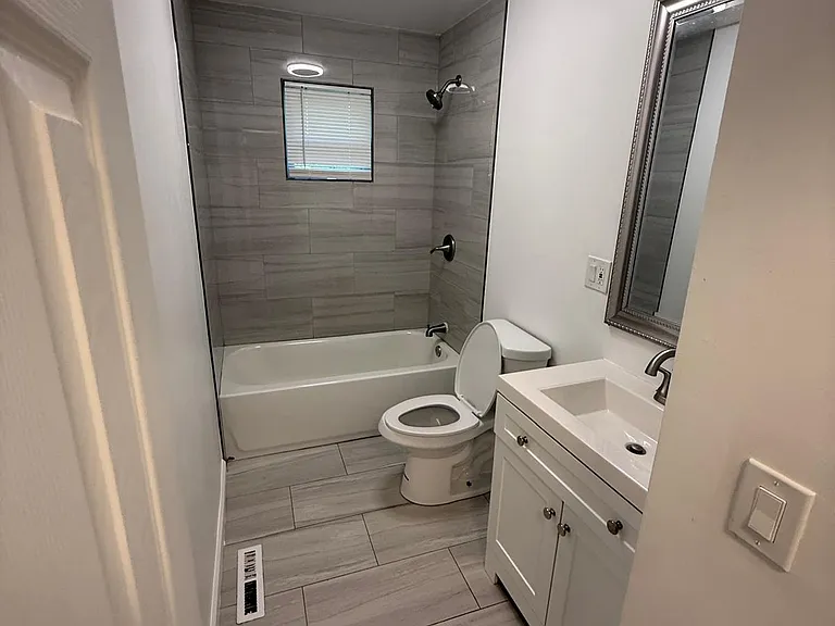 904 Ridge Dr — Photo 8