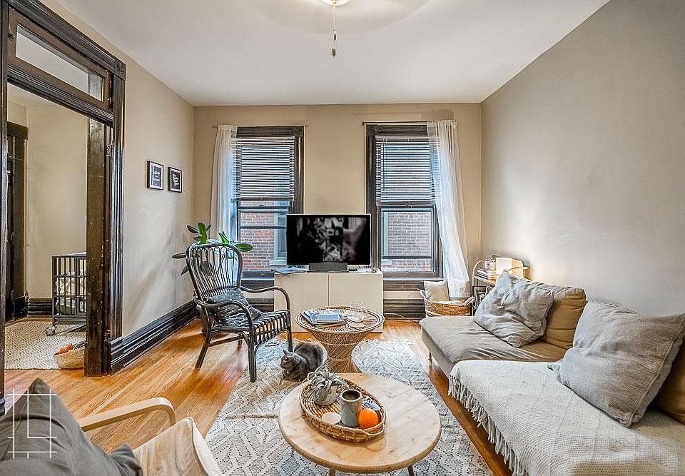 1st image of 206 Wilber Ave #B