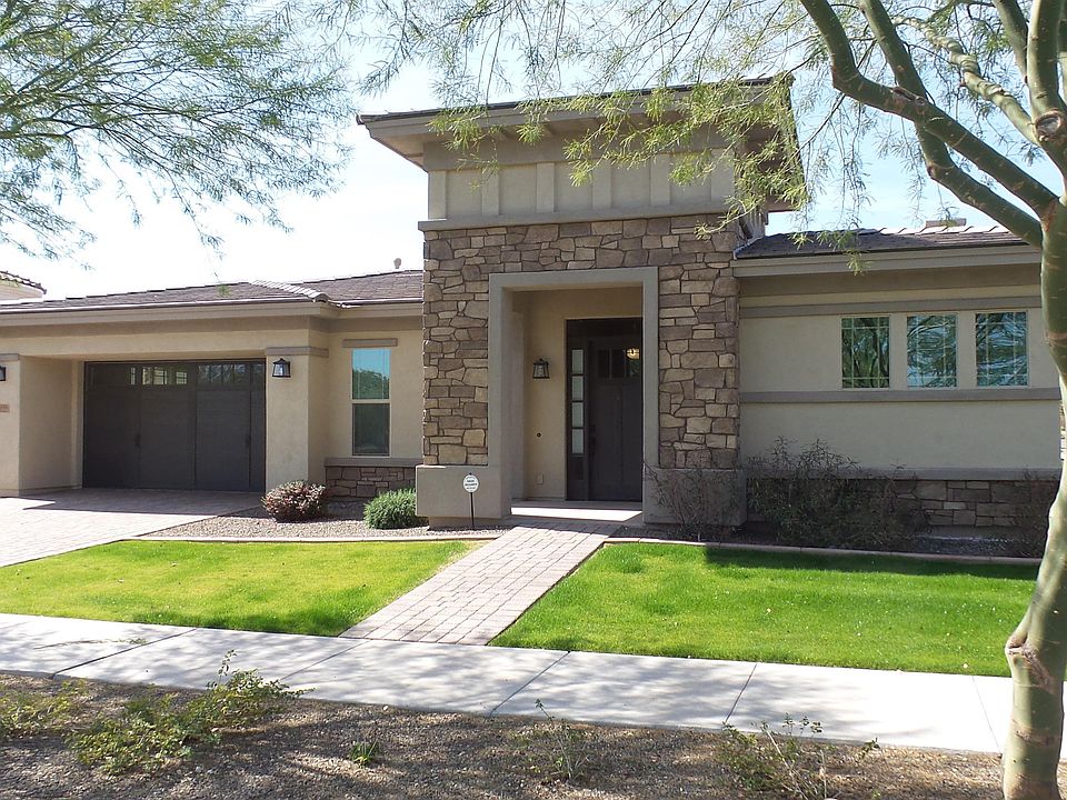 1st image of 4896 N Grandview Dr