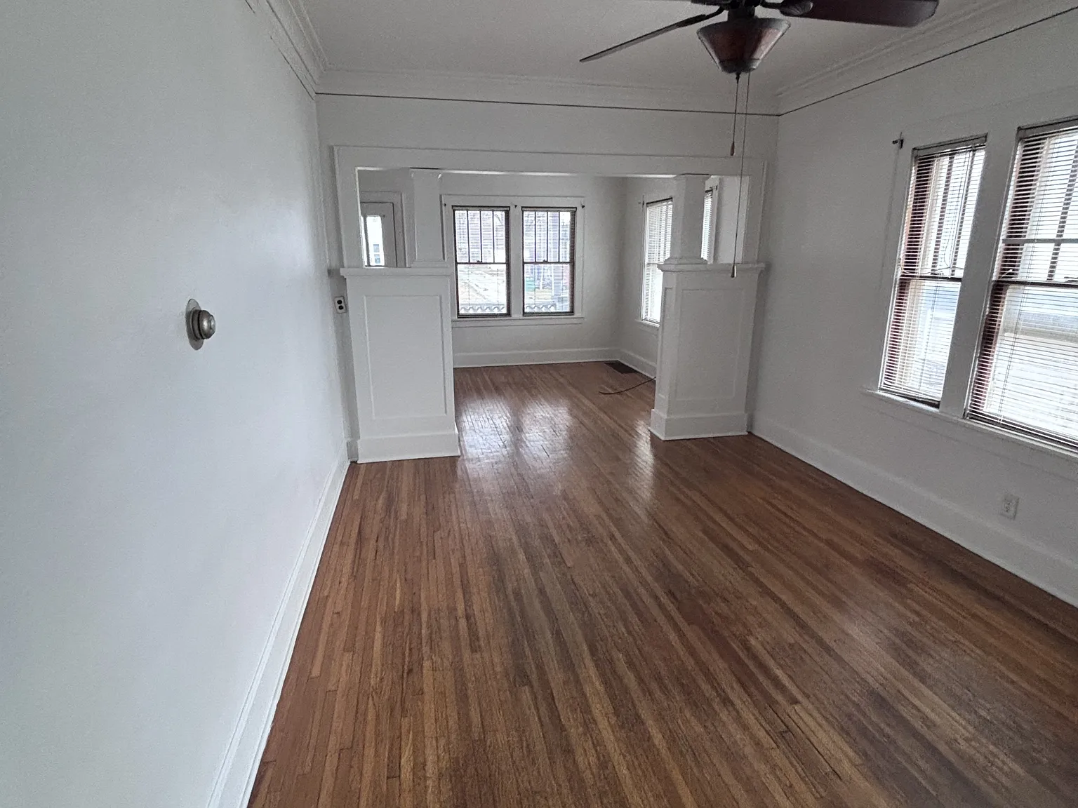 710 West Thrush Avenue - 1 — Photo 2