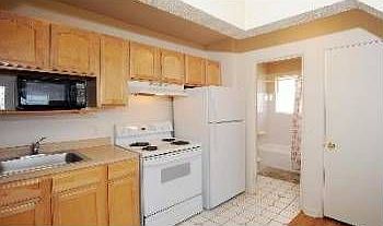 3rd image of 1130 Pennsylvania St APT 307
