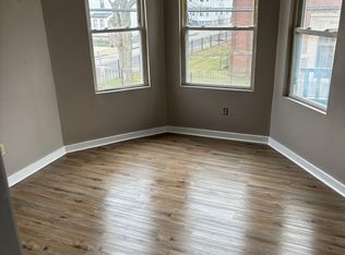 273-275 Rivet St #2E, New Bedford, MA 02740