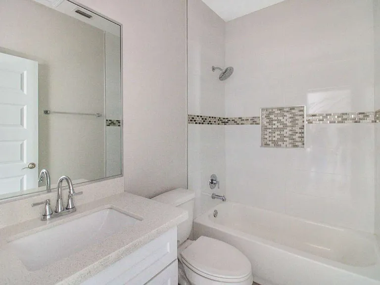 1626 Playa Dr #1 — Photo 8