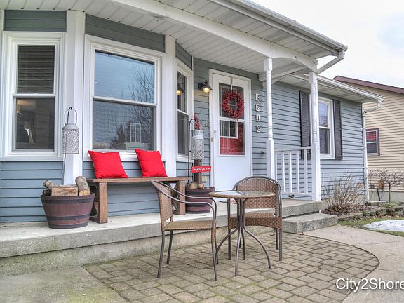 4th image of 2216 Sandstone Dr
