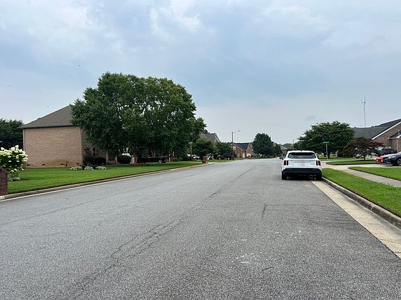 4th image of 3342 Nansemond River Dr