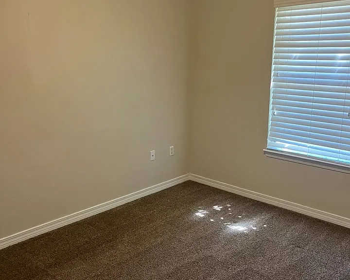 612 Randall Roberts Rd — Photo 5