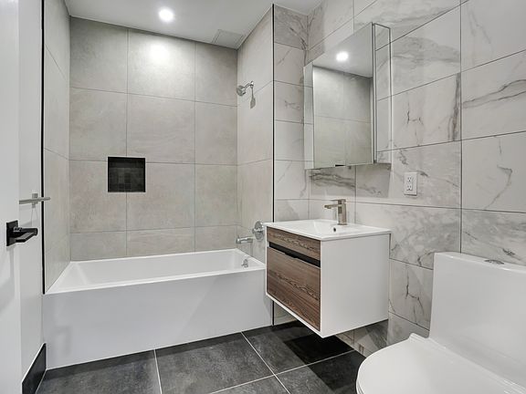 2nd image of 14815 89th Ave #7I