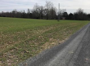 1132 Hance Hollow Rd, Red Boiling Springs, TN 37150