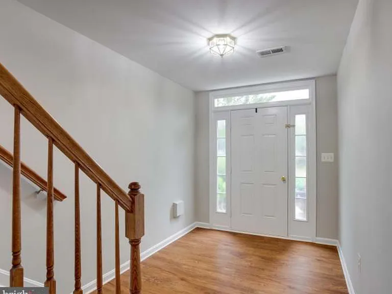 350 Cambridge Pl — Photo 28