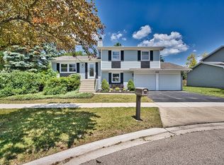 4635 Huntington Blvd, Hoffman Estates, IL 60192