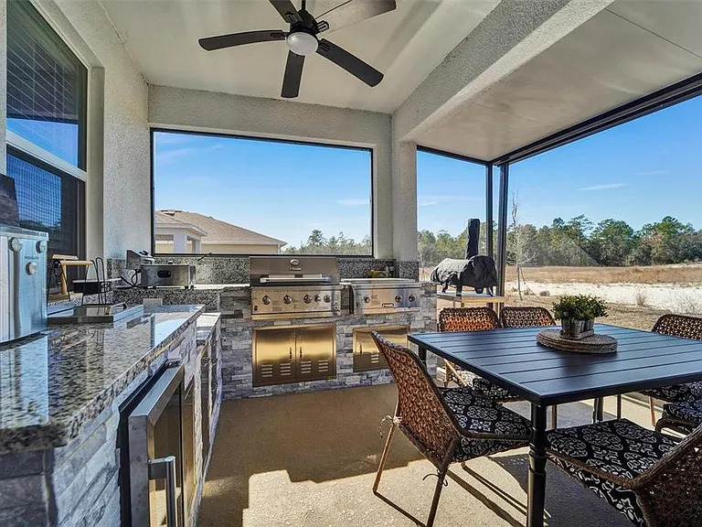 7330 Rome Ln — Photo 6