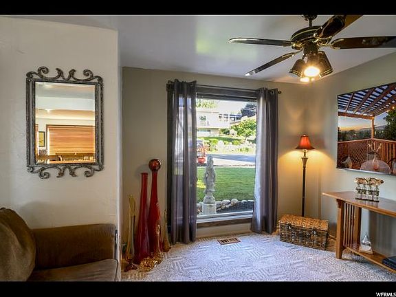 5th image of 2371 E Cavalier Dr