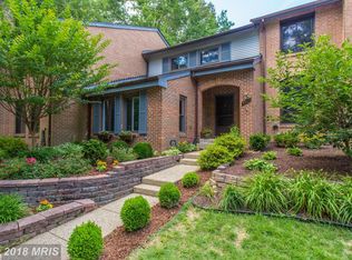5903 Waters Edge Landing Ln, Burke, VA 22015