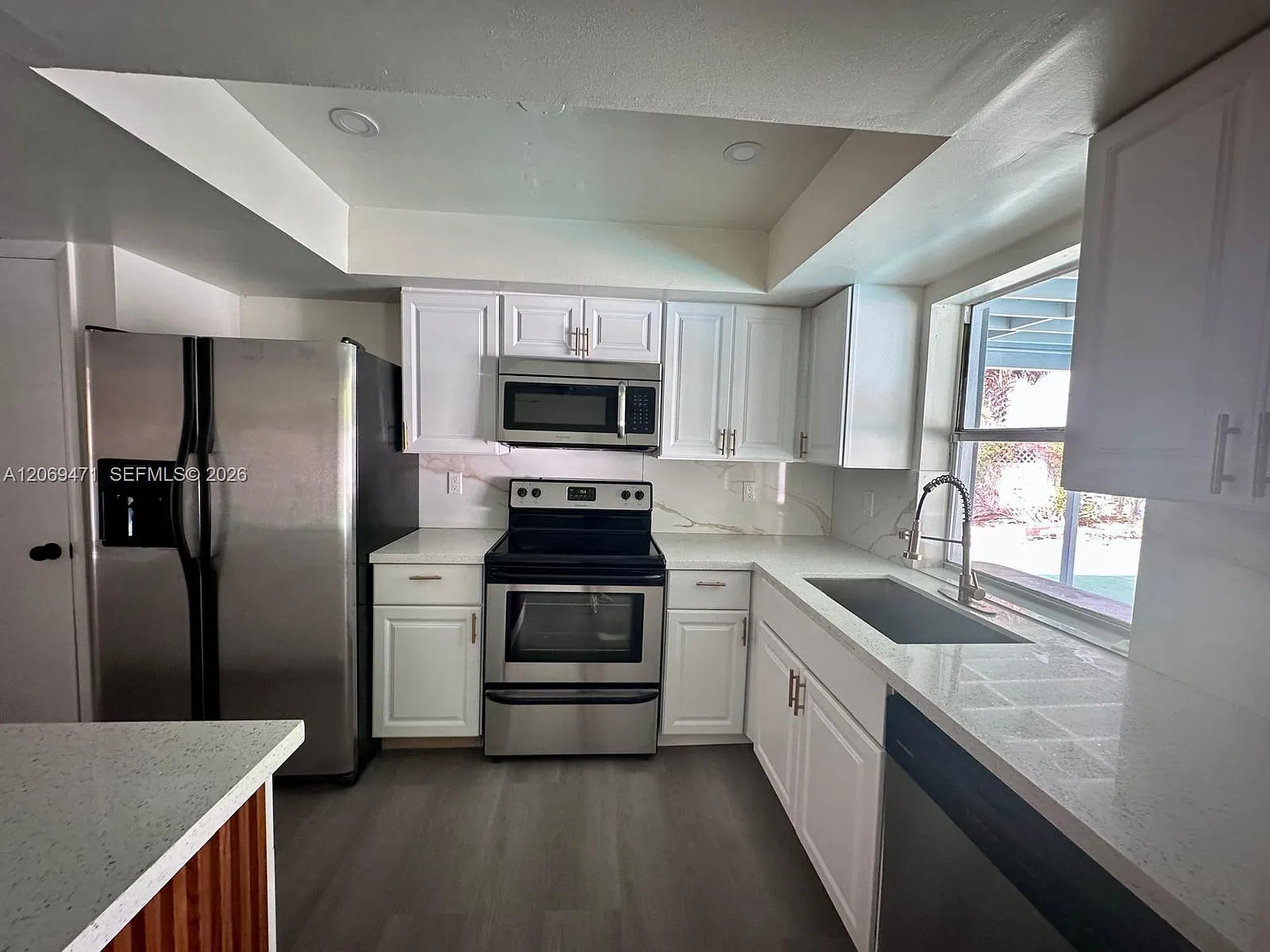 3 bed, 1306 sqft, $3,600 — Photo 1
