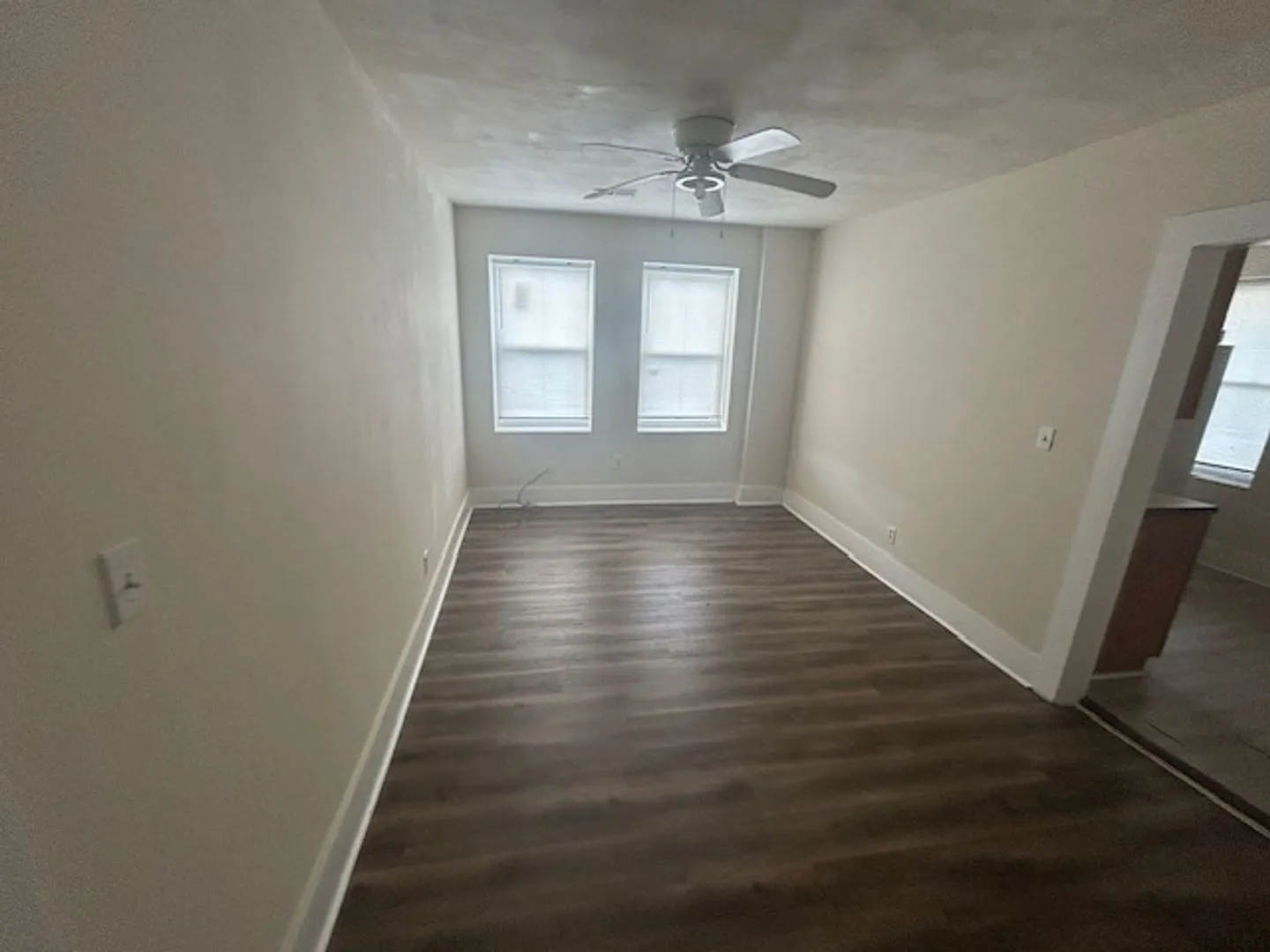 420 W 31st St — Photo 3