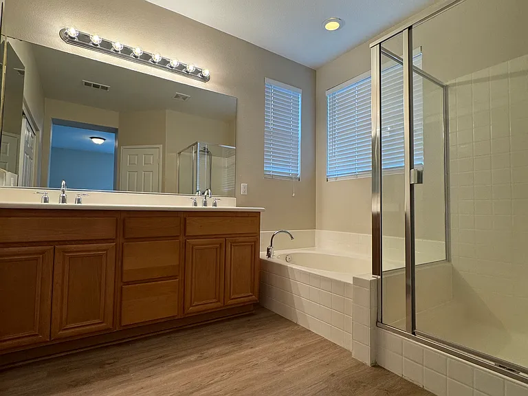 28512 Plymouth Way — Photo 41