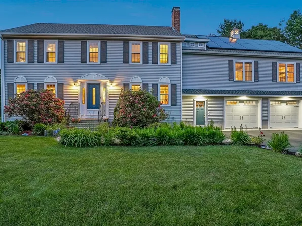 22 Pine Warbler Way, Bellingham, MA 02019