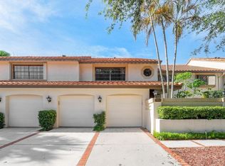 7902 La Mirada Dr, Boca Raton, FL 33433