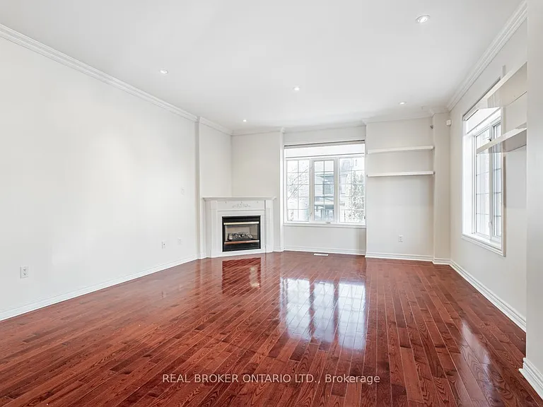 102 Natalie Pl — Photo 14