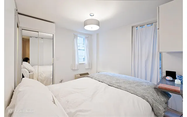 Rented by Douglas Elliman | media 17