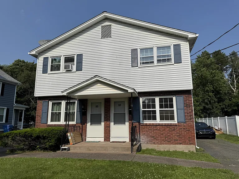 67 Lyness St — Photo 2