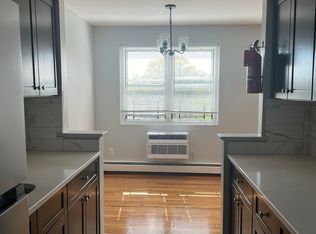 516 S Cherry St #5, Elizabeth, NJ 07208
