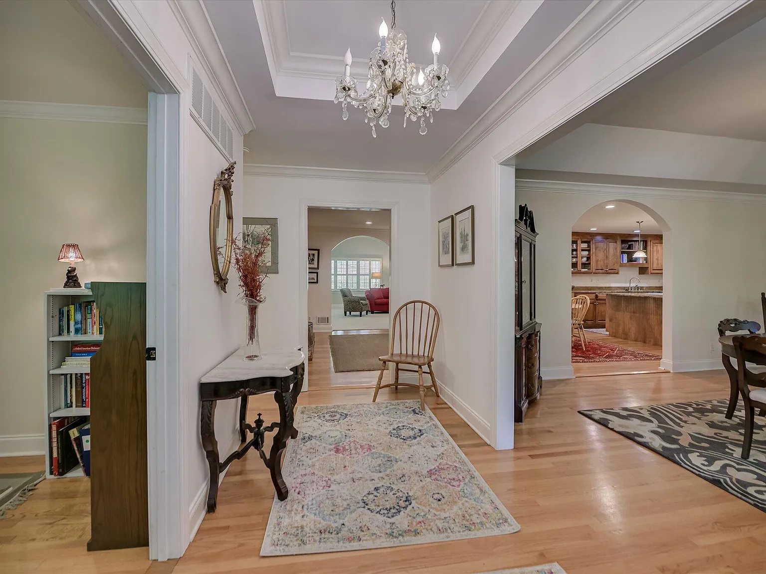 4 bed, 3.0 bath, 3617 sqft, $3,500 — Photo 4