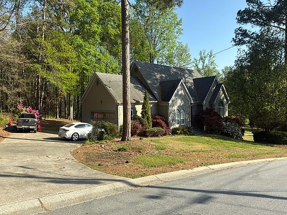 3rd image of 2180 Charleston Pl