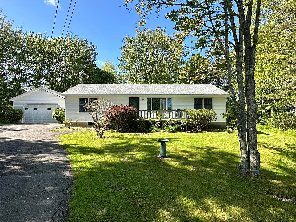 1st image of 627 Port Clyde Road